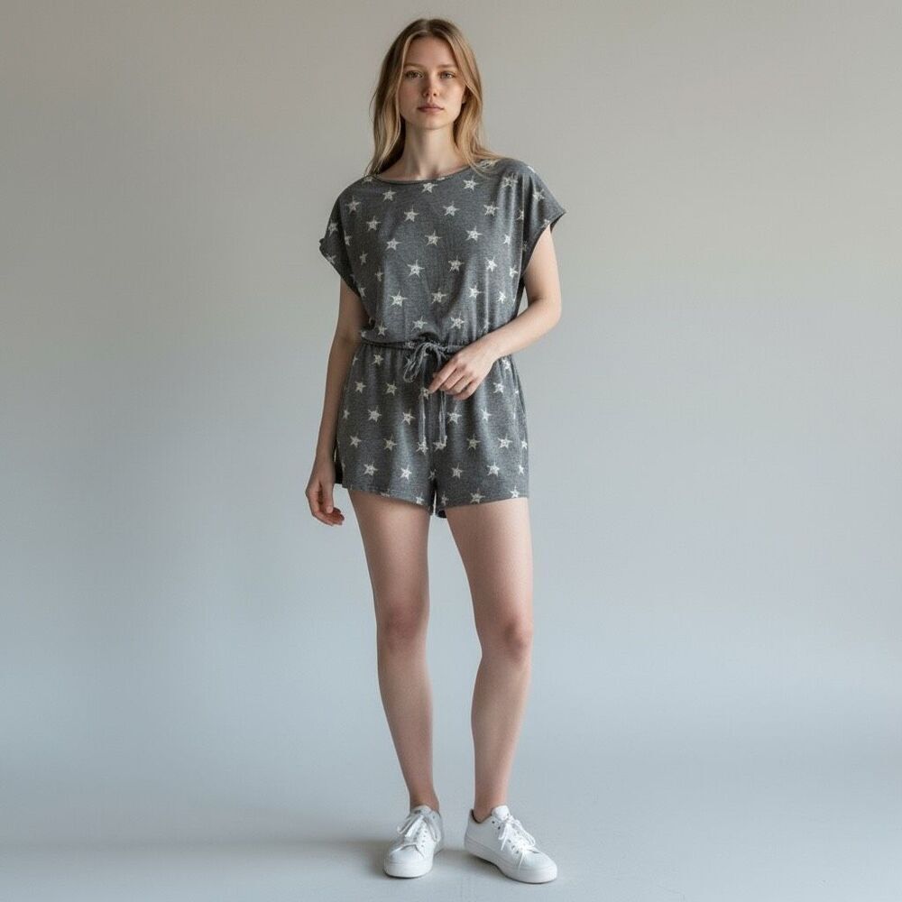 Antistar Solid Gray Shoer Sleeve Romper Round Neck Star pattern with pockets S